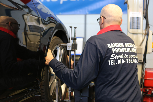 bandenserviceprinsenland_600px-17-van-43
